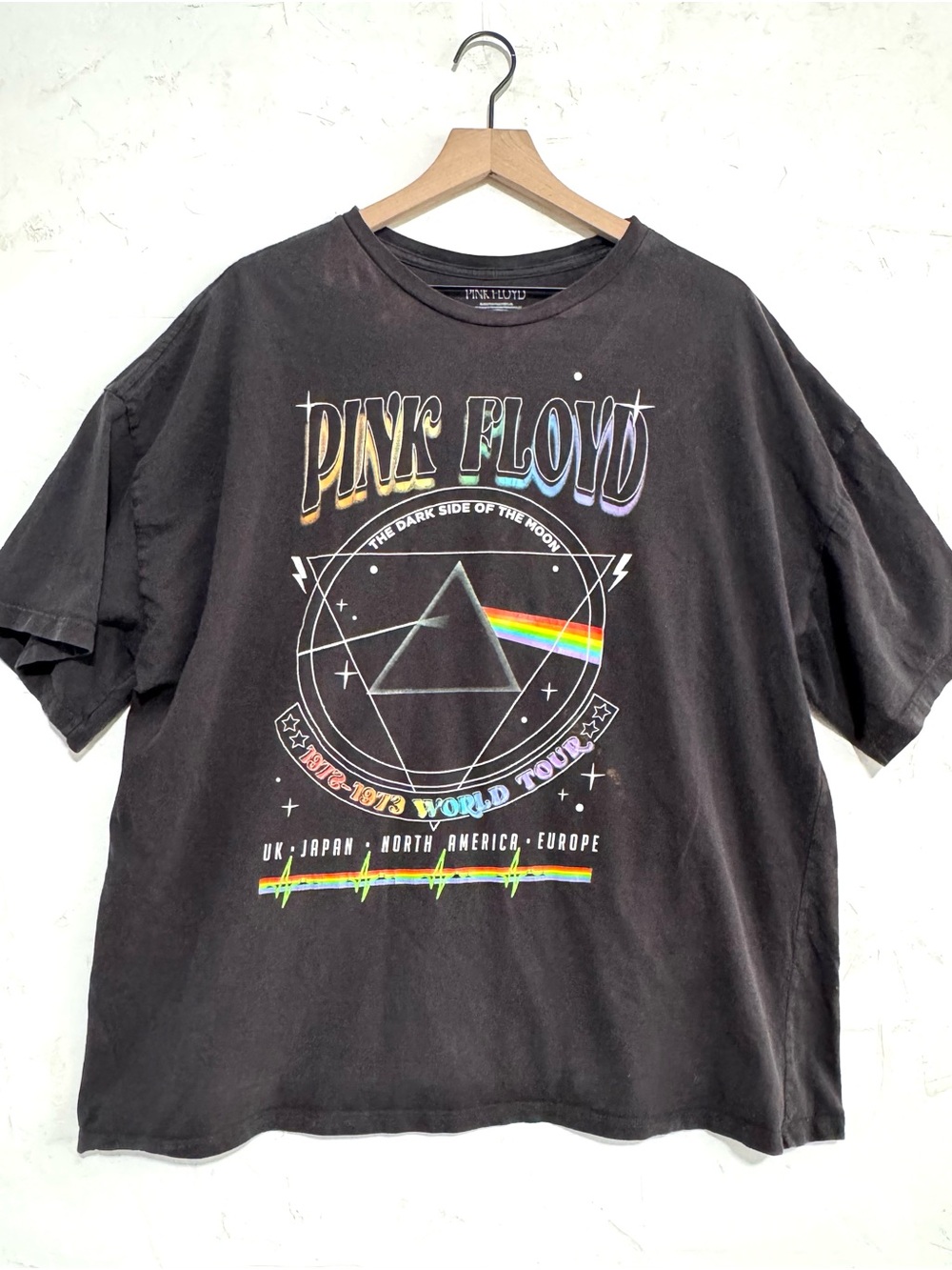 Pink Floyd Dark Side of the Moon World Tour Graphic Tee XXL